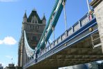PICTURES/London - Tower Bridge/t_Bridge Shot Close2.JPG